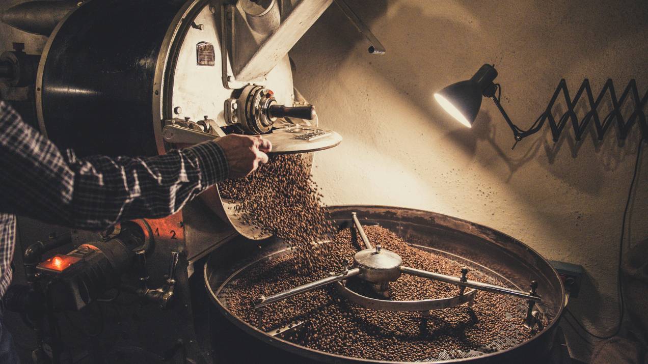 Ocean Freight Shipping of Coffee from Colombia: Importers' Guide 