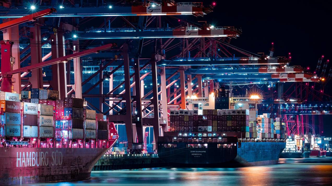 Tendencias del transporte marítimo en 2025: digitalización, sostenibilidad y adaptación global 