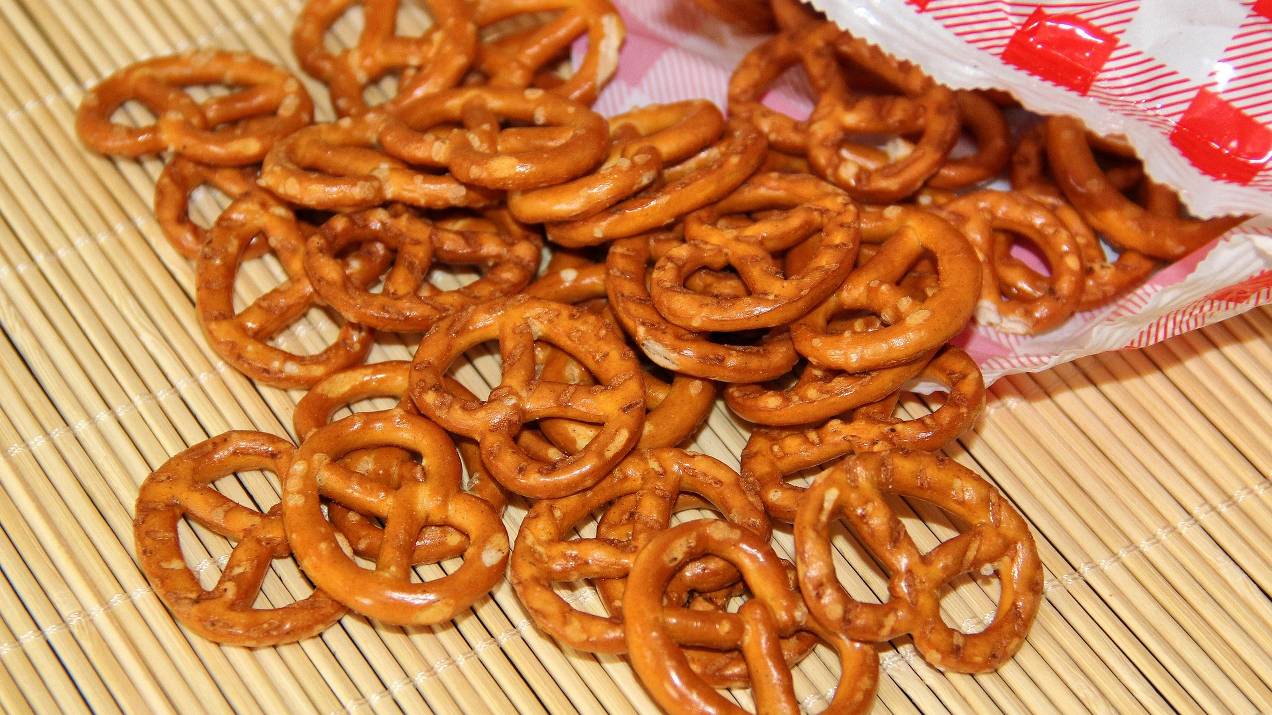 ¿Cómo exportar snacks y productos empacados por vía marítima? 