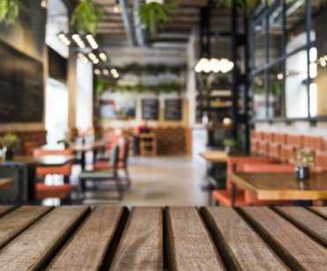 ¿Cómo optimizar el menú de un restaurante colombiano en Florida con productos importados?