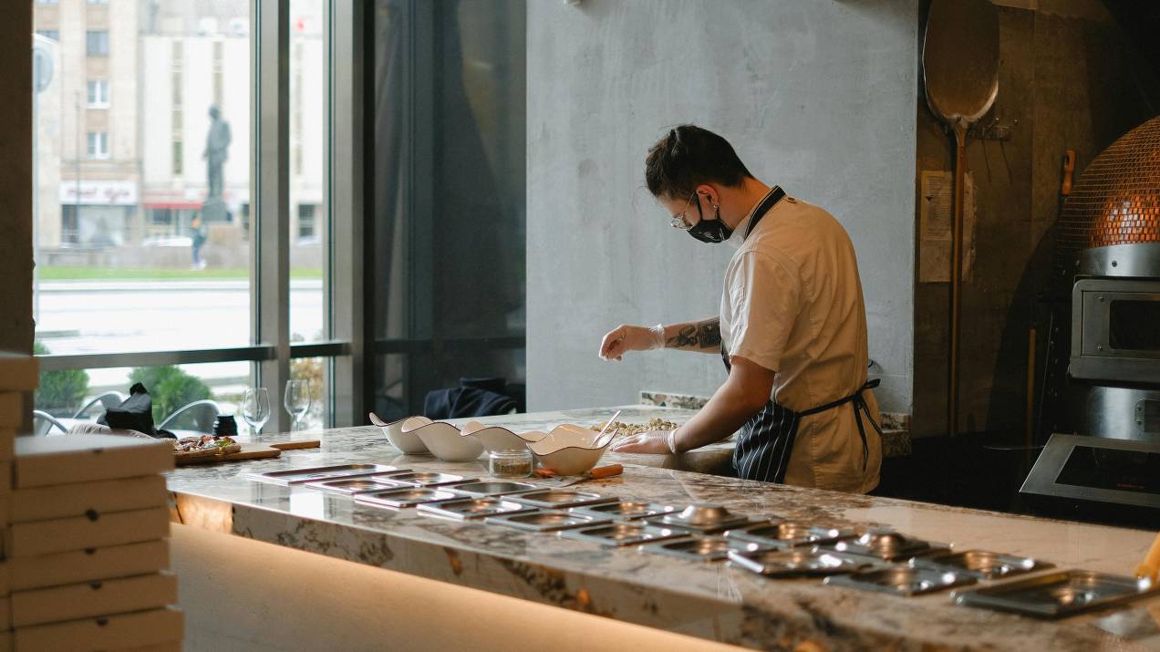 Errores comunes en el abastecimiento de productos colombianos para restaurantes 