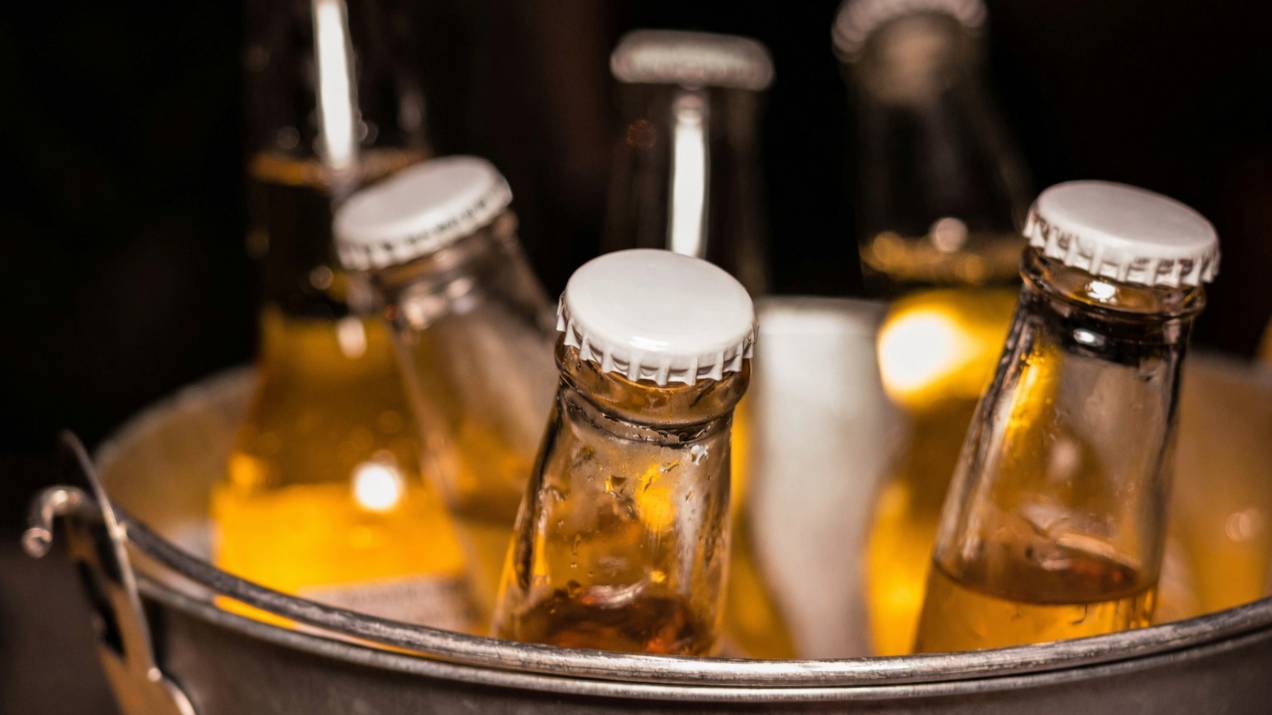 Cumplimiento FDA y TTB para cerveza colombiana de importación comercial 