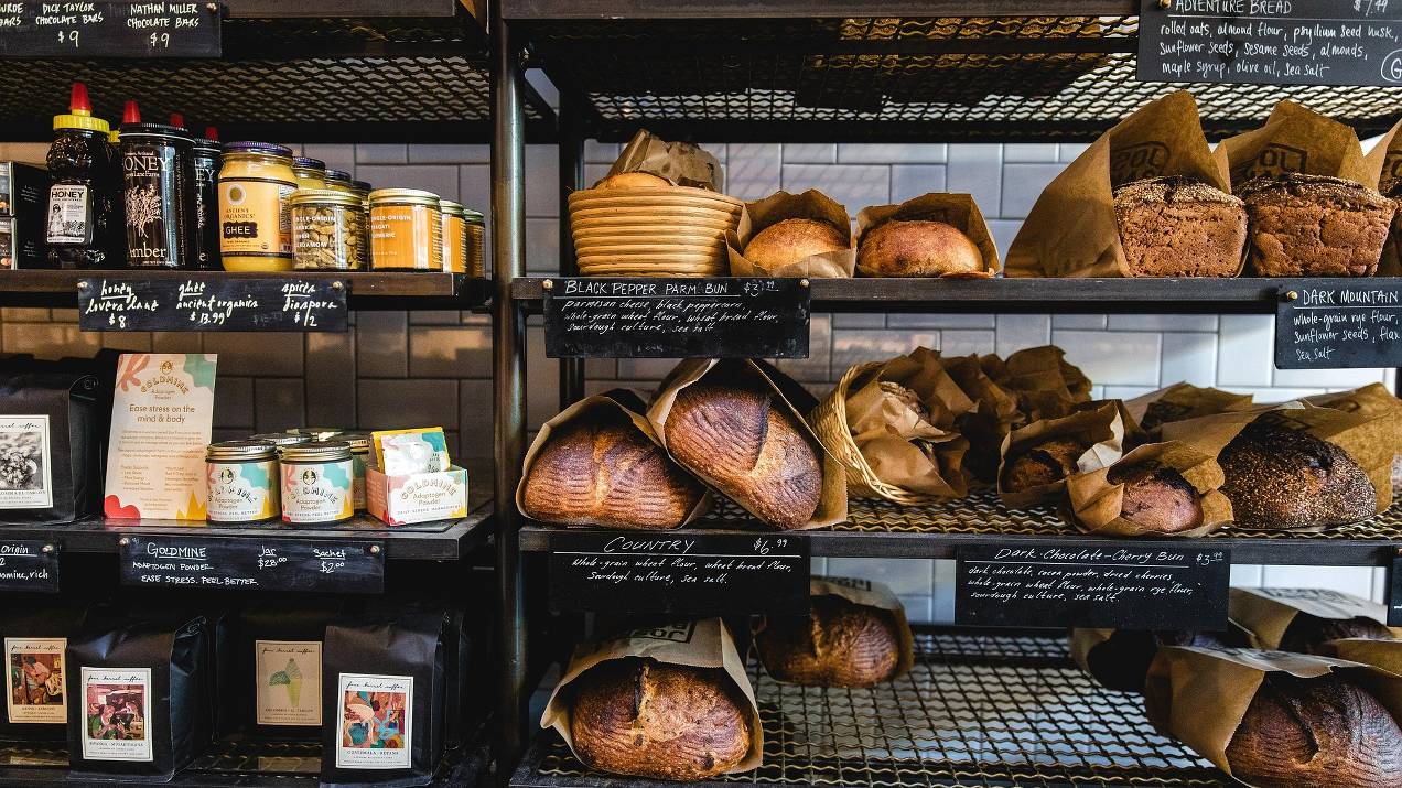 Transporte marítimo de alimentos básicos desde Colombia a mercados internacionales 