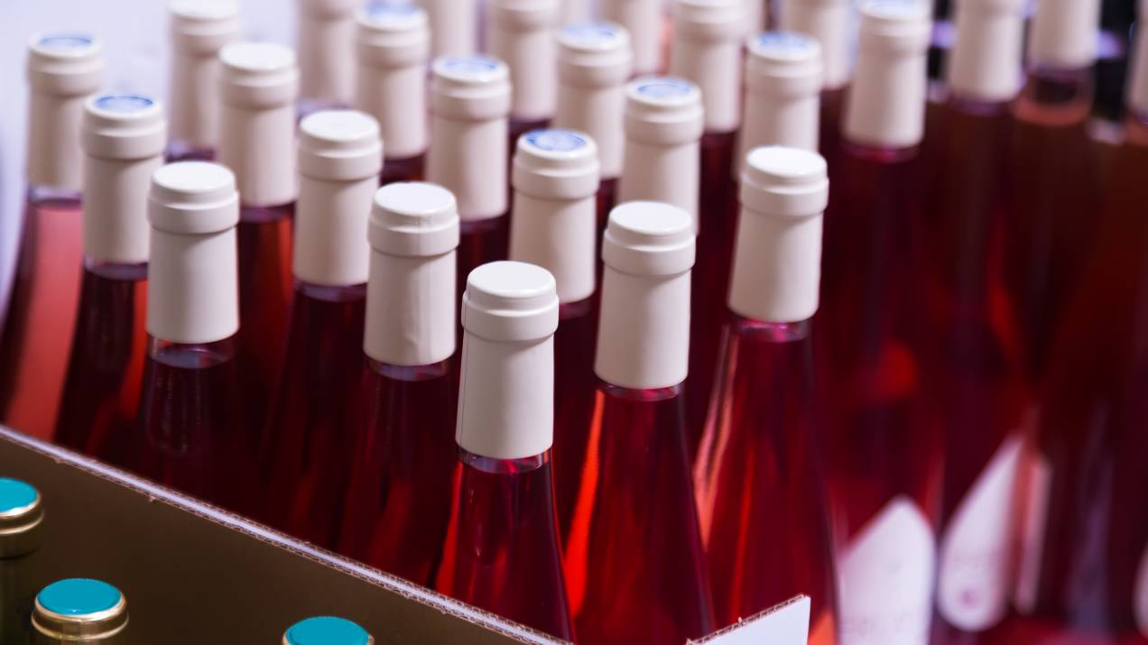 ¿Cómo seleccionar operadores logísticos para bebidas? | Exportación eficiente 